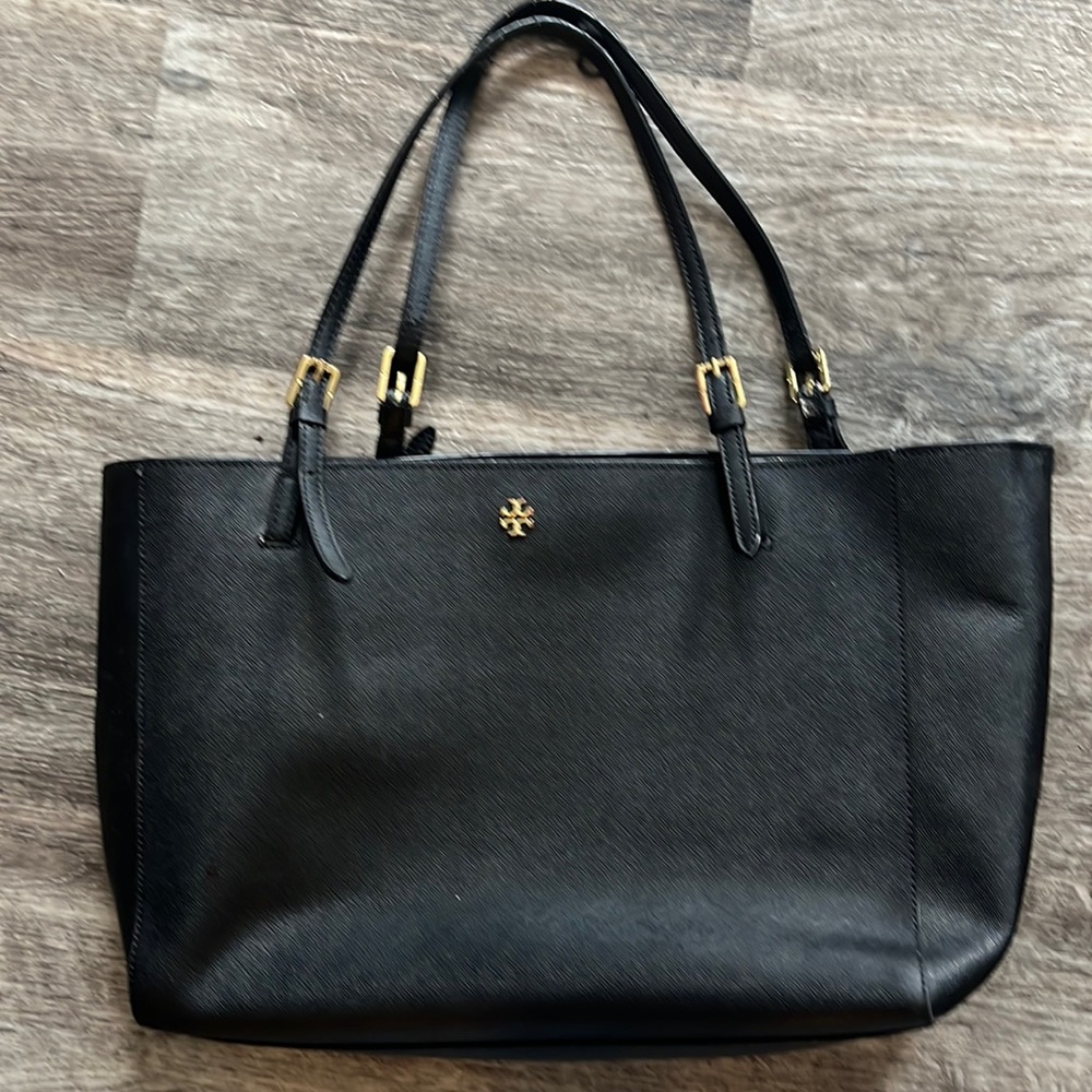 Tory Burch Black tote bag - used but in great condition.